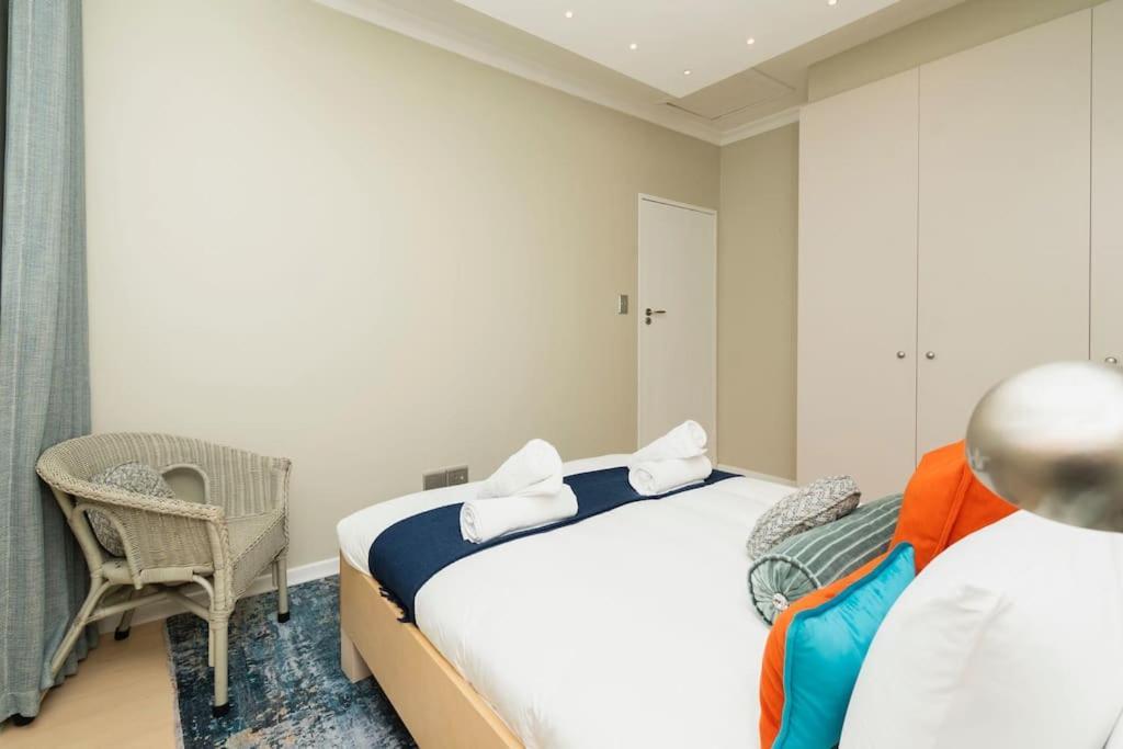 Beachfront With Stunning Ocean Views * Cape Town